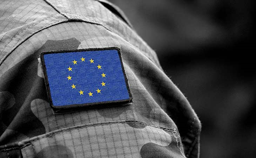The tangled path of the European Defence Community